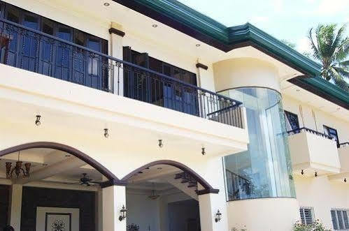 Davao Eagle Ridge Resort 외부 사진